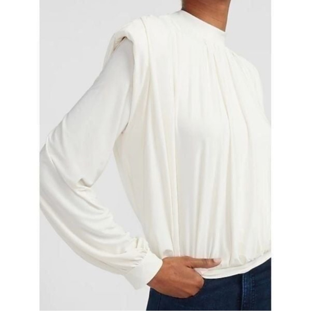 Express Padded Shoulder Ruched Top - Picture 6 of 7